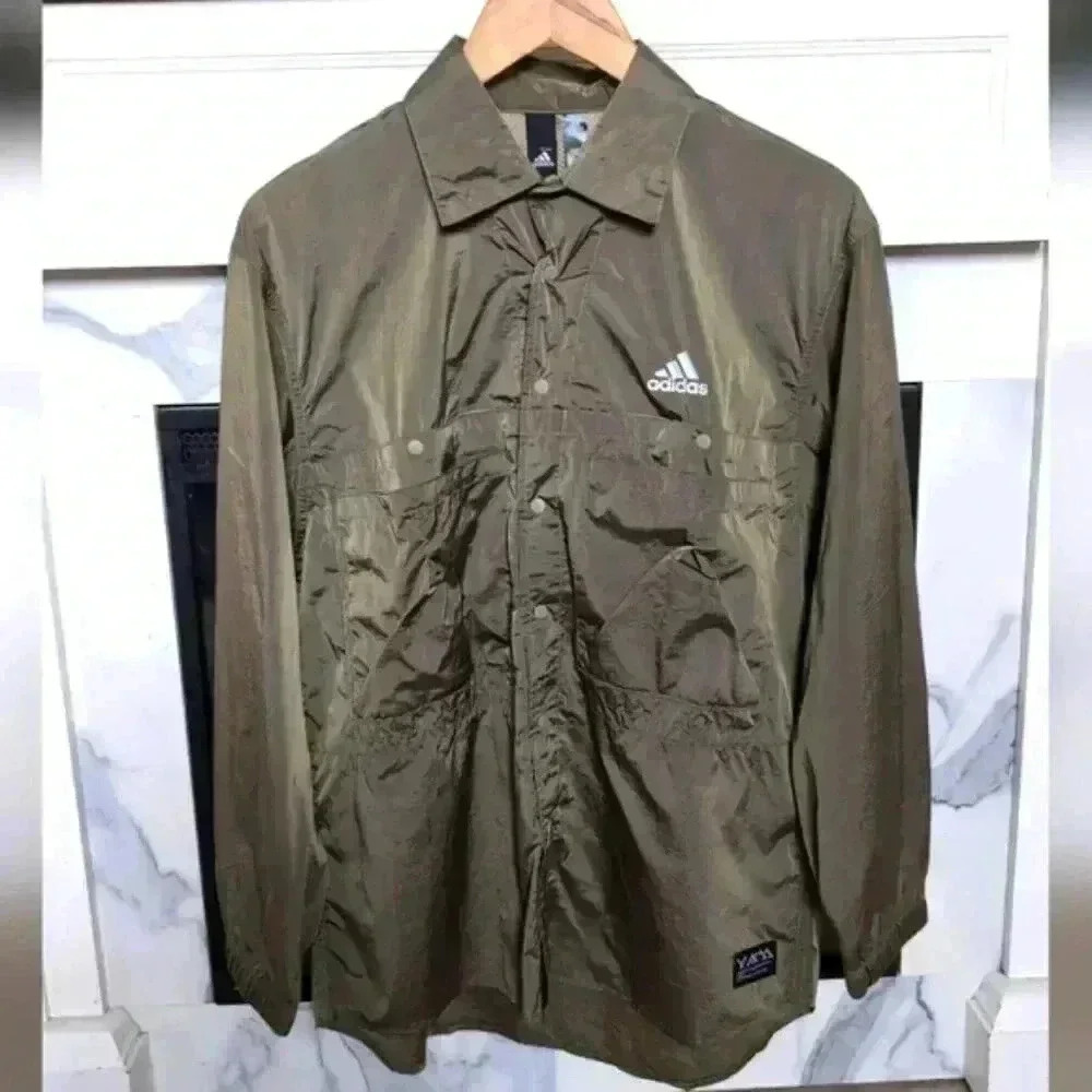 ADIDAS | Men's Orbit  Green PSRVE VL009 Men's Long Sleeved Shirt Jacket